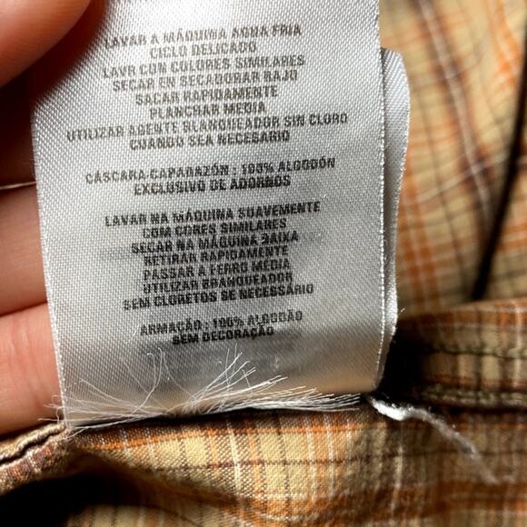 Columbia XL Plaid Flannel Button-Up - Great Condition! - Picture 10 of 10